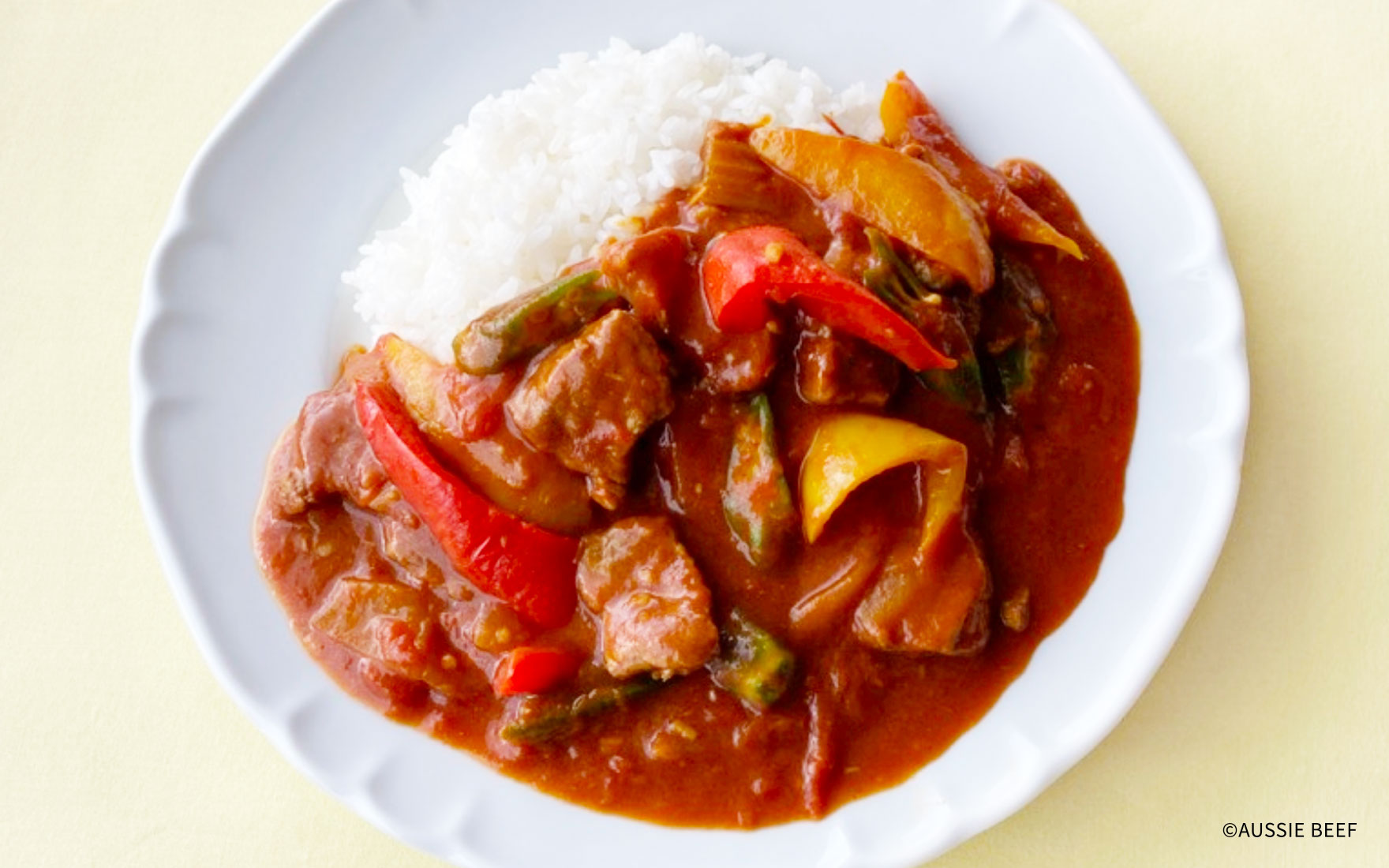 夏野菜たっぷりトマトカレー