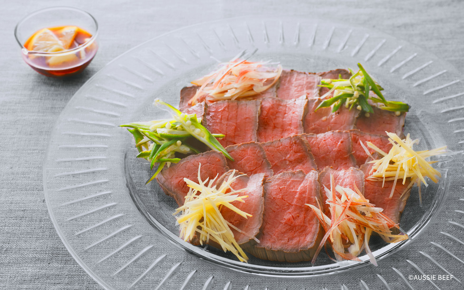 牛ハムの香味野菜添え