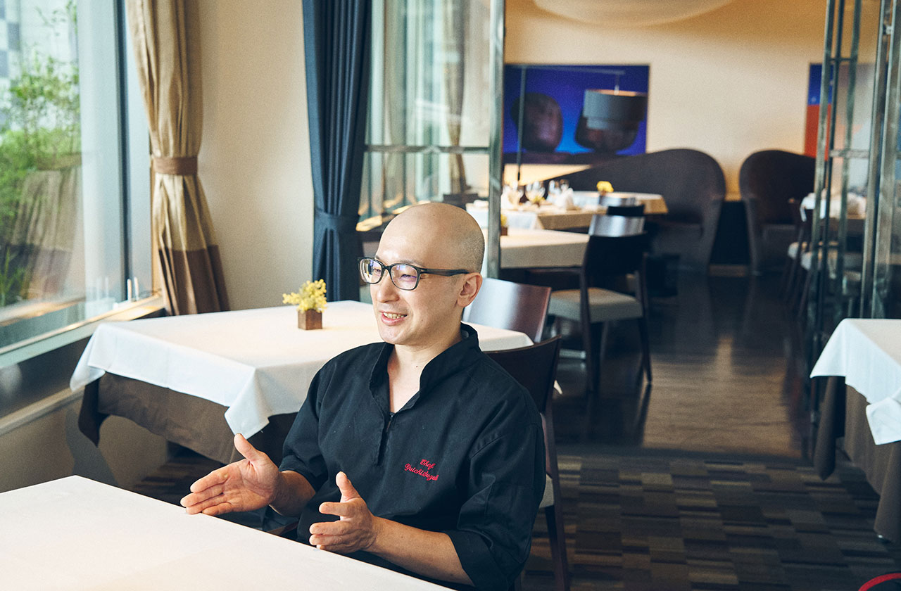 オーストラリア産牛肉については、ドライエイジング(熟成)は不向きではないかと鈴木さん。「熟成香が、せっかくのオージー・ビーフのきれいな風味をなくしてしまう気がするんです。熟成が悪いわけではなく、あくまで別のものになってしまうという意味ですね」と鈴木さんは、現地での処理、流通によるフレッシュさを大事にしたいという。