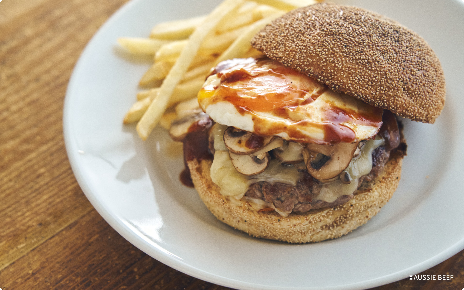 マッシュルーム月味ハンバーガー